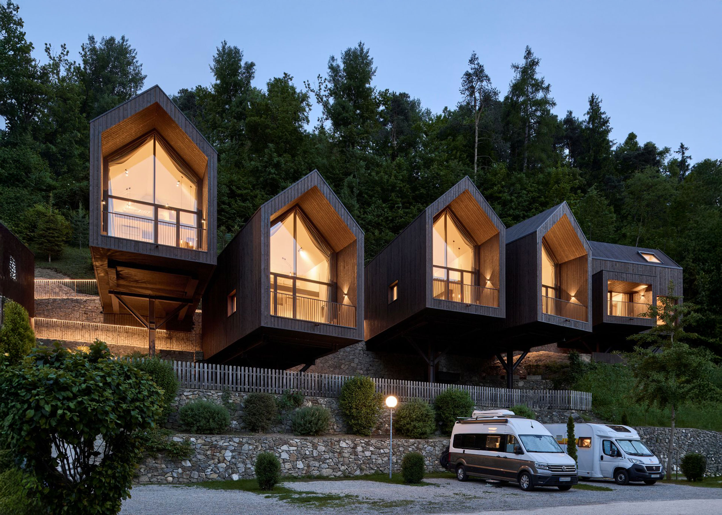 Chalet-nachts-suedtirol